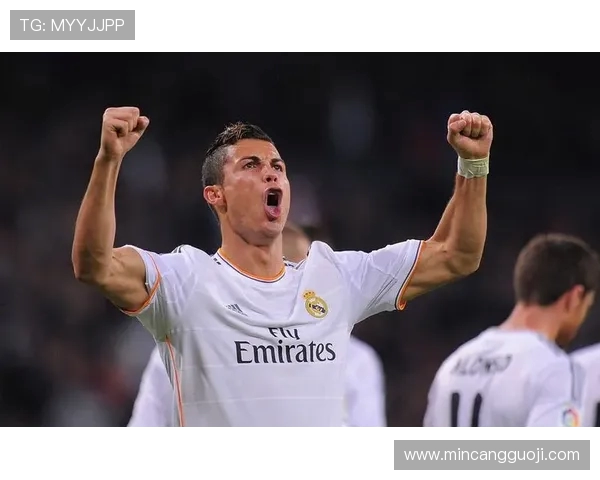 足球巨星崛起之路:从青涩少年到世界顶级球员的奋斗历程 足球巨星崛起之路:从青涩少年到世界顶级球员的奋斗历程