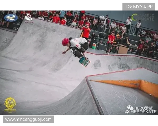 南京滑板队在滑板精英赛中的精彩表现与实力分析