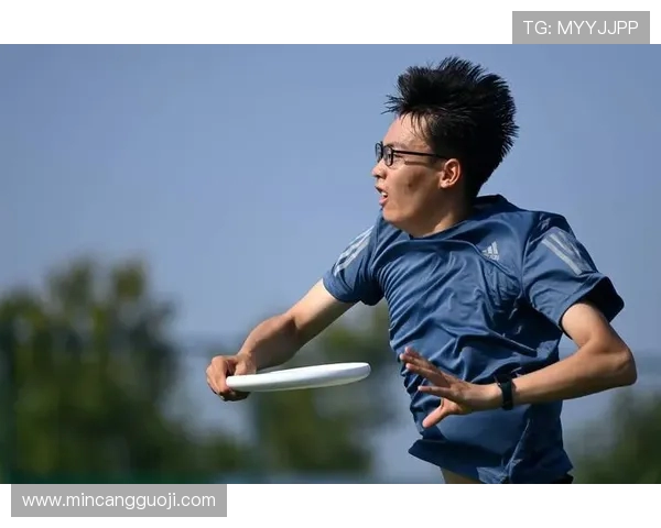 飞盘盛宴：深入广州飞盘队的训练与比赛节奏探秘